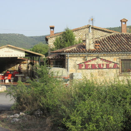 Restaurante "El Perula". Apartamentos rurales.