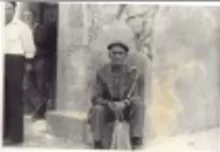 En la puerta de teléfonos